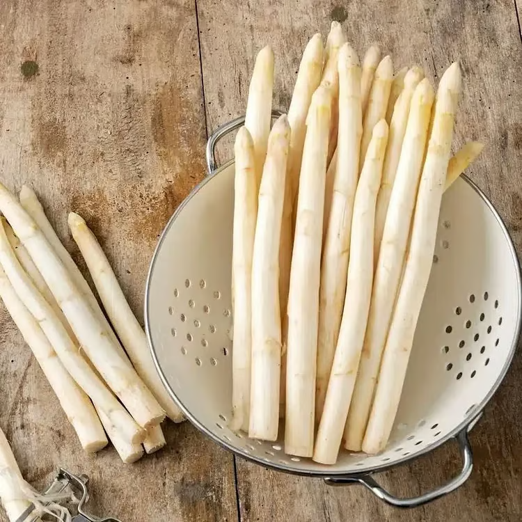 Grow Fresh Organic Asparagus at Home 🌱